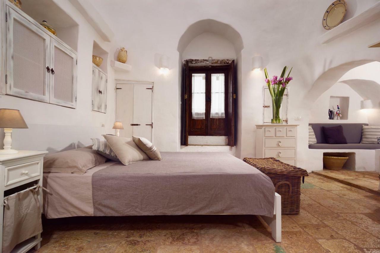 B&B Trullo Barbagiullo Cisternino Exterior photo